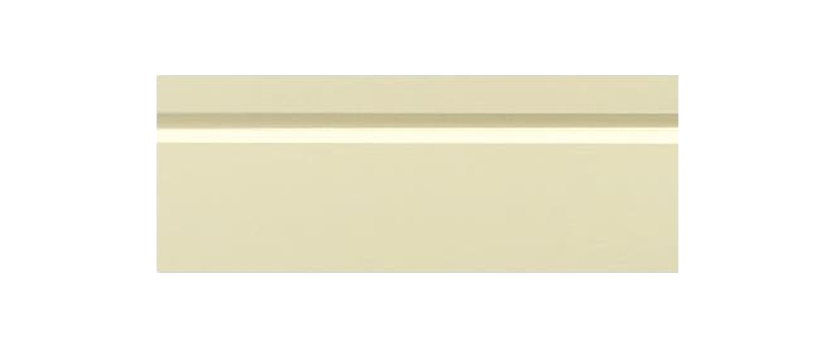 ライトイエロー